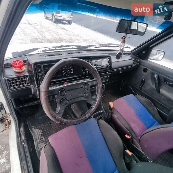 Хетчбек Volkswagen Golf 1984 в Дунаївцях