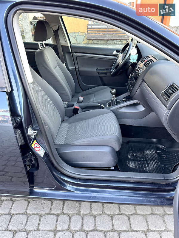 Универсал Volkswagen Golf 2007 в Самборе