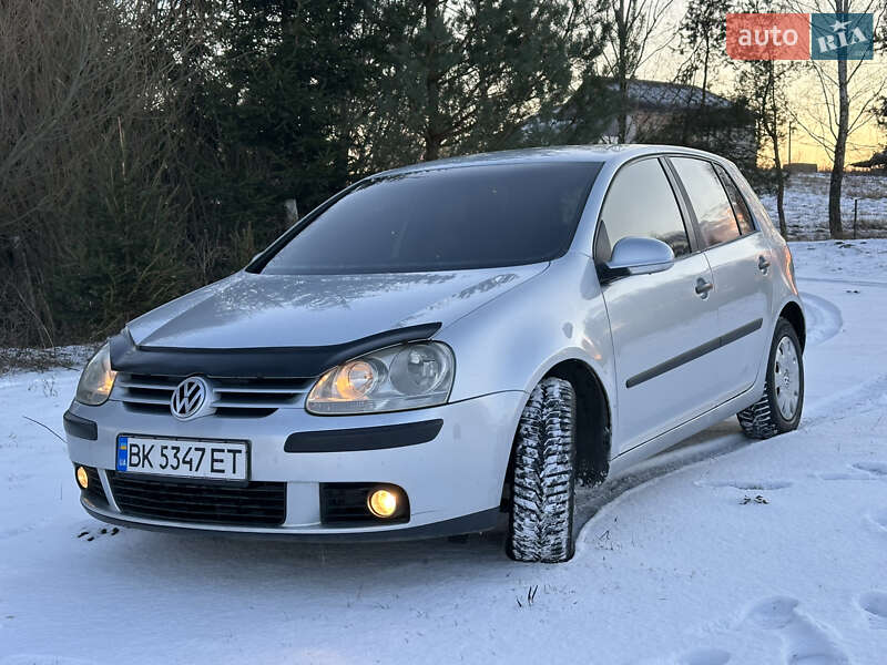 Хэтчбек Volkswagen Golf 2006 в Ровно фото 2 Хэтчбек Volkswagen Golf 2006 в Ровно