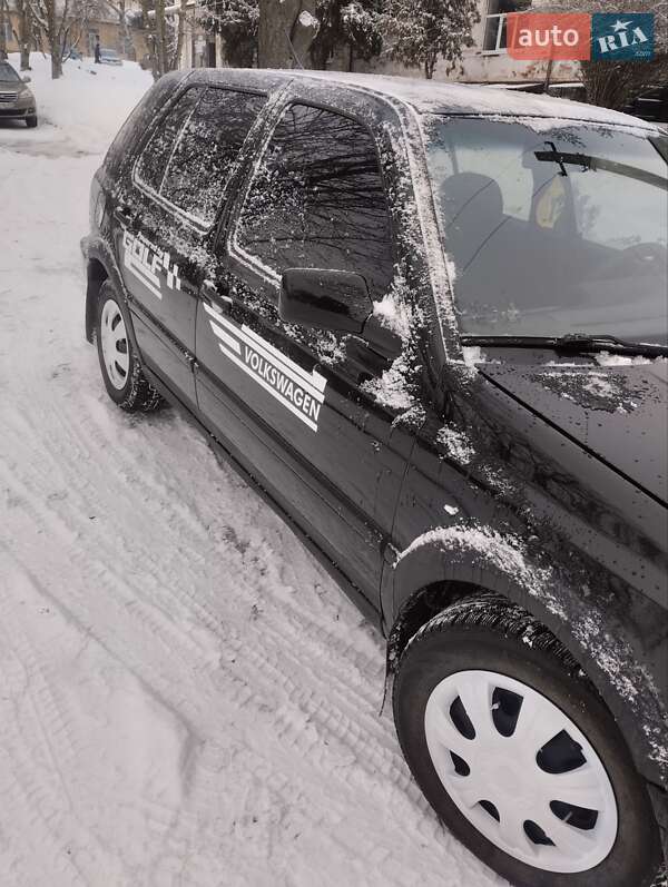 Хетчбек Volkswagen Golf 1996 в Краснокутську