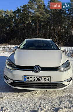 Универсал Volkswagen Golf 2017 в Львове