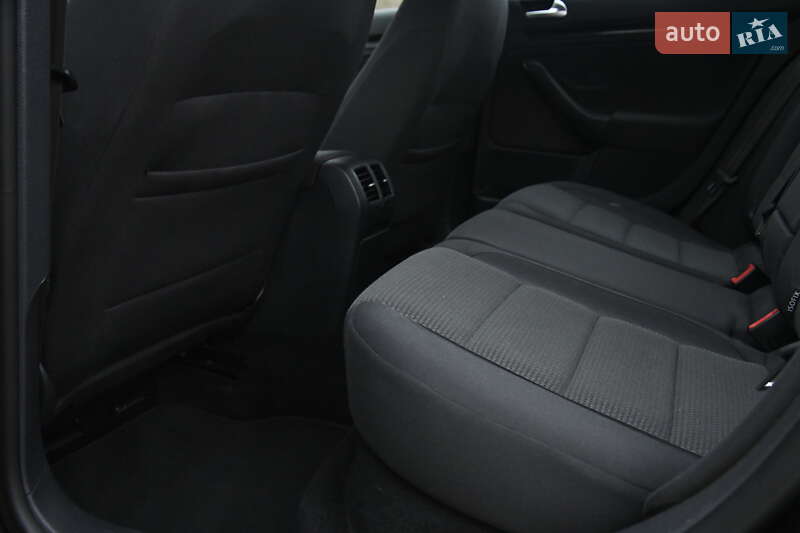 Универсал Volkswagen Golf 2010 в Бердичеве фото 30 Универсал Volkswagen Golf 2010 в Бердичеве