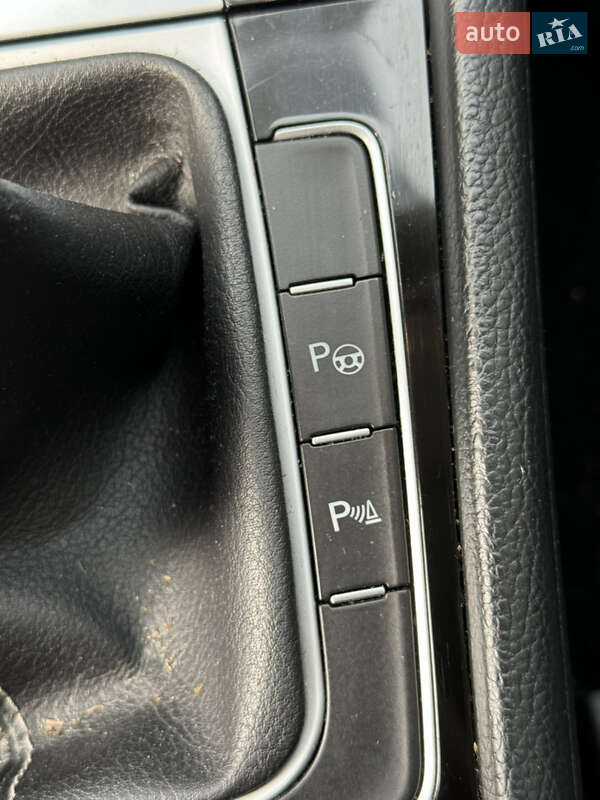 Универсал Volkswagen Golf 2015 в Хмельницком