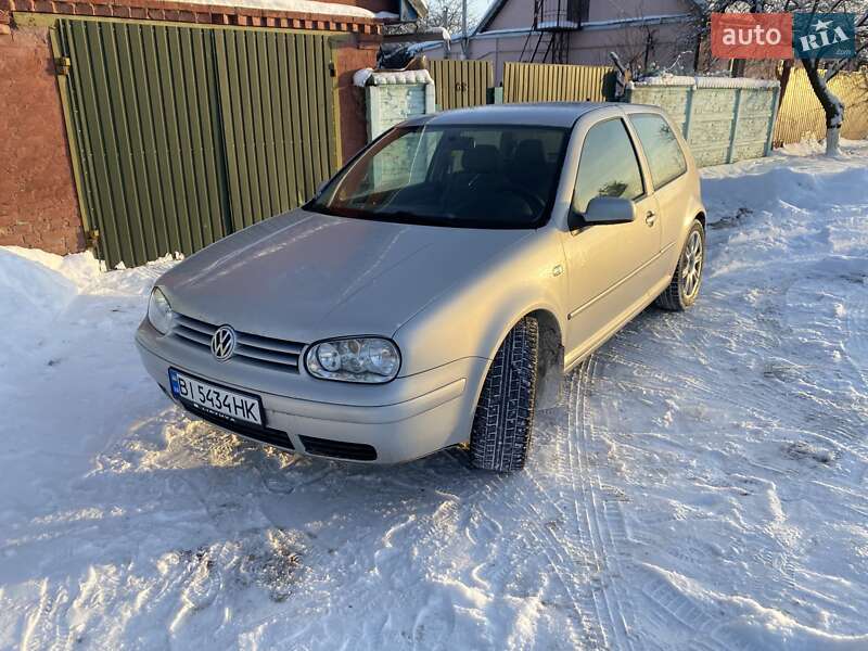 Volkswagen Golf 1998
