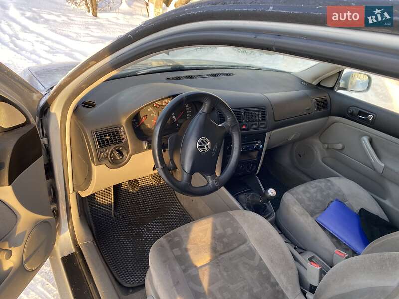 Хетчбек Volkswagen Golf 1998 в Лубнах фото 8 Хетчбек Volkswagen Golf 1998 в Лубнах