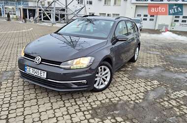 Универсал Volkswagen Golf 2019 в Черновцах