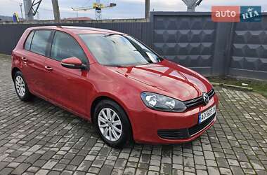 Хетчбек Volkswagen Golf 2011 в Мукачевому