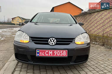 Хэтчбек Volkswagen Golf 2008 в Надворной