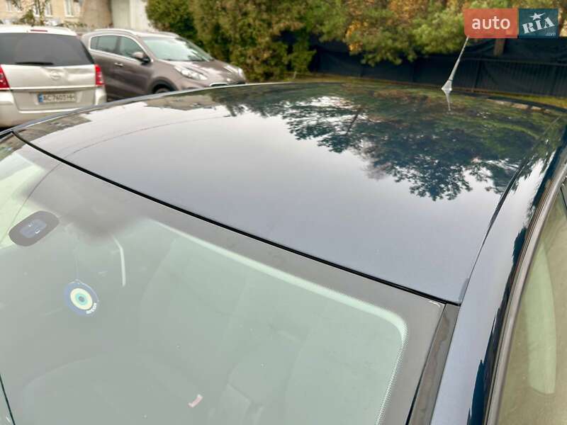 Хэтчбек Volkswagen Golf 2008 в Луцке