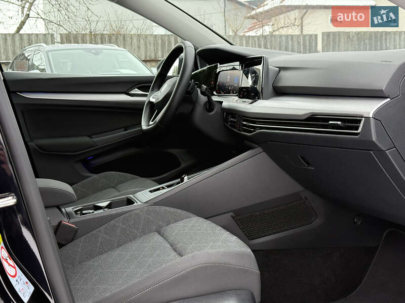Универсал Volkswagen Golf 2022 в Луцке