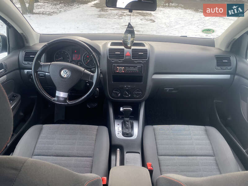 Хэтчбек Volkswagen Golf 2007 в Первомайске фото 18 Хэтчбек Volkswagen Golf 2007 в Первомайске