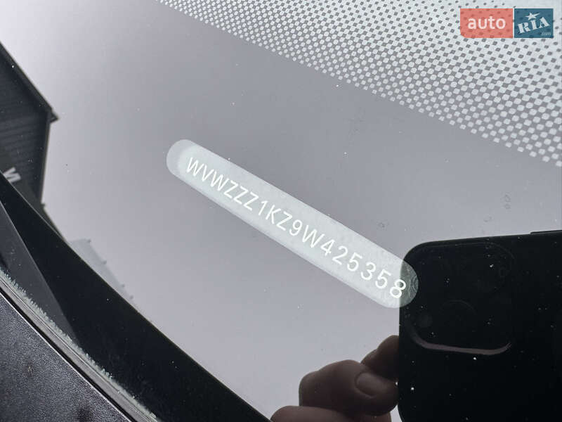 Хэтчбек Volkswagen Golf 2009 в Владимире