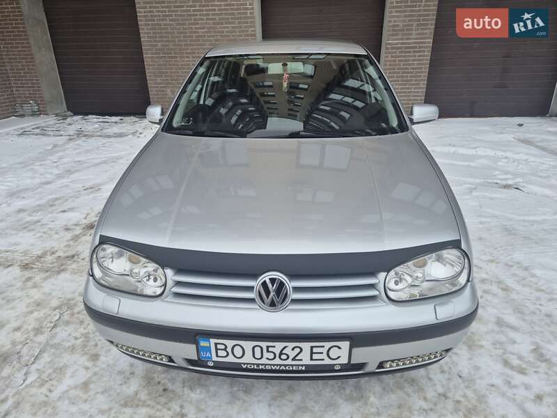 Хэтчбек Volkswagen Golf 2002 в Бердичеве фото 3 Хэтчбек Volkswagen Golf 2002 в Бердичеве