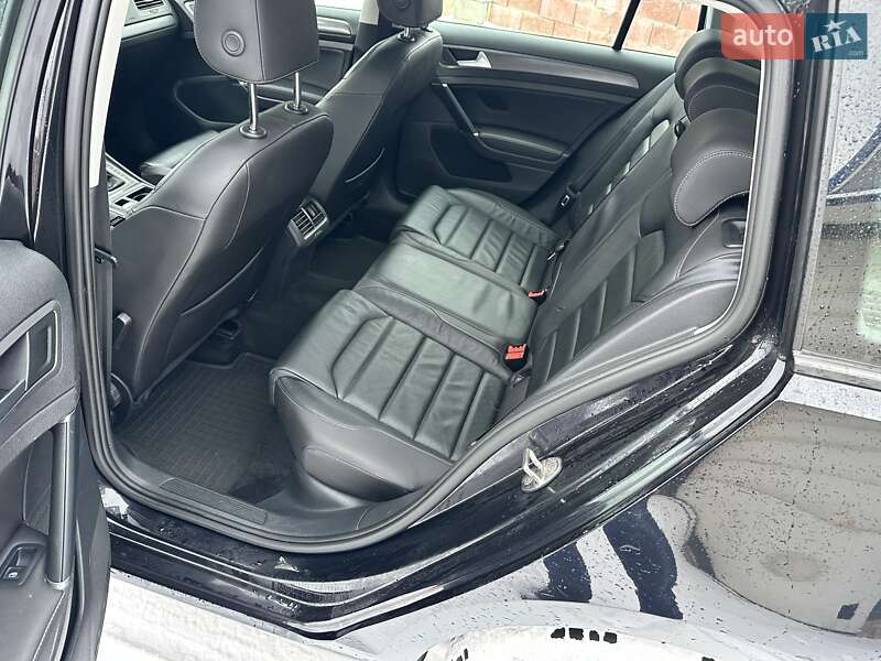 Універсал Volkswagen Golf 2019 в Луцьку фото 16 Універсал Volkswagen Golf 2019 в Луцьку