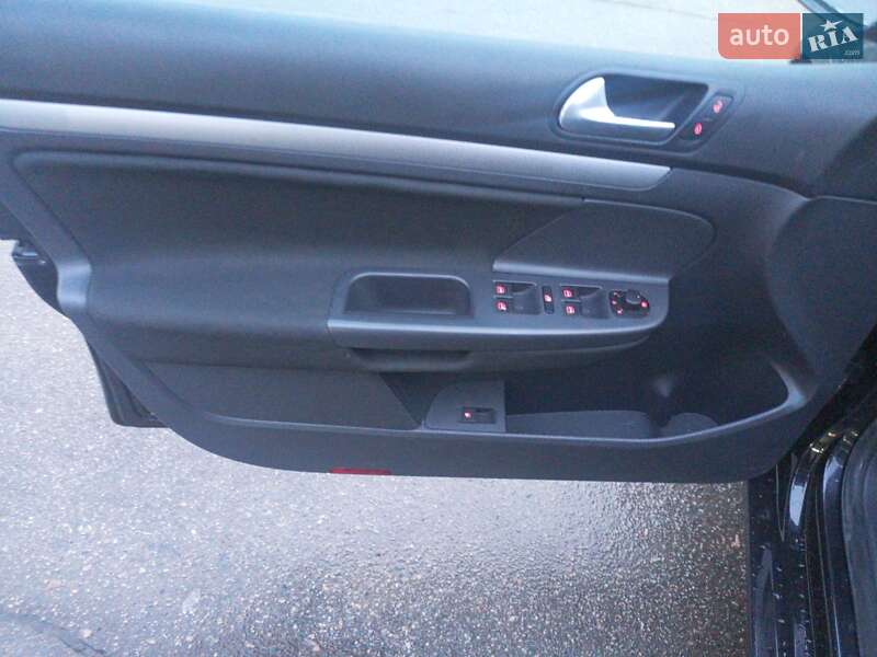 Хэтчбек Volkswagen Golf 2007 в Запорожье фото 10 Хэтчбек Volkswagen Golf 2007 в Запорожье