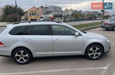 Универсал Volkswagen Golf 2009 в Броварах