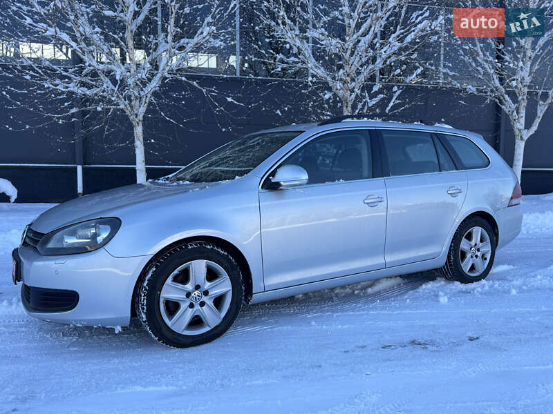 Универсал Volkswagen Golf 2011 в Белой Церкви