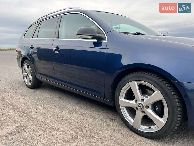 Универсал Volkswagen Golf 2011 в Дубровице фото 38 Универсал Volkswagen Golf 2011 в Дубровице