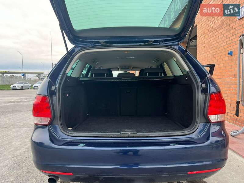 Универсал Volkswagen Golf 2011 в Дубровице фото 51 Универсал Volkswagen Golf 2011 в Дубровице