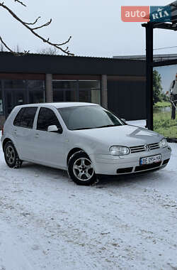 Хетчбек Volkswagen Golf 2000 в Первомайську