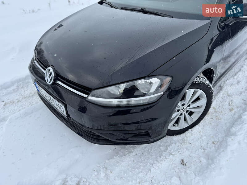 Универсал Volkswagen Golf 2019 в Львове