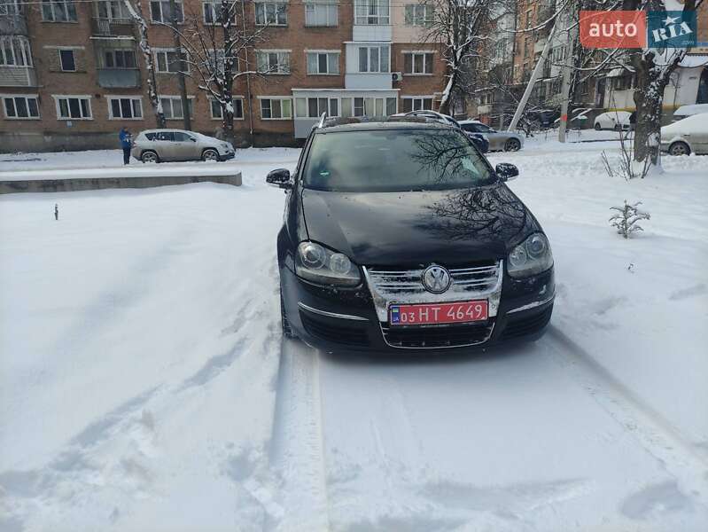 Универсал Volkswagen Golf 2009 в Каменец-Подольском