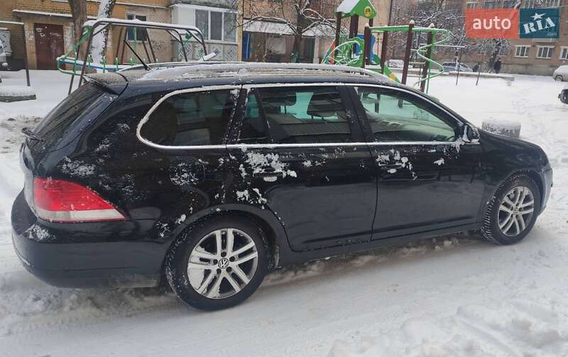 Универсал Volkswagen Golf 2009 в Каменец-Подольском