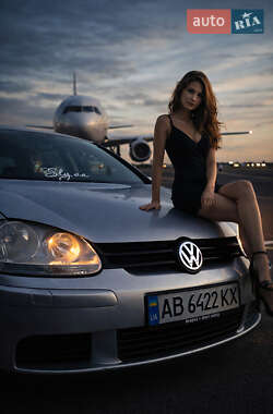 Хетчбек Volkswagen Golf 2005 в Кременчуці