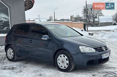 Хетчбек Volkswagen Golf 2005 в Хмельницькому