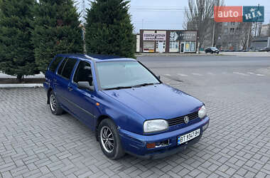 Универсал Volkswagen Golf 1995 в Николаеве