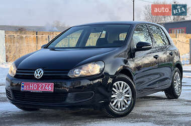 Хэтчбек Volkswagen Golf 2009 в Лубнах
