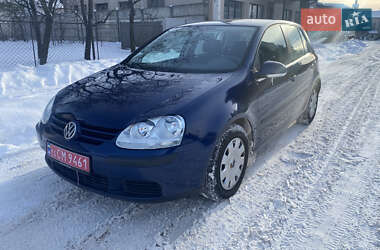 Хэтчбек Volkswagen Golf 2005 в Ивано-Франковске