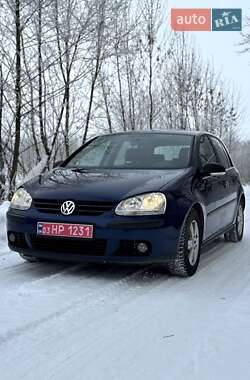 Хэтчбек Volkswagen Golf 2006 в Луцке