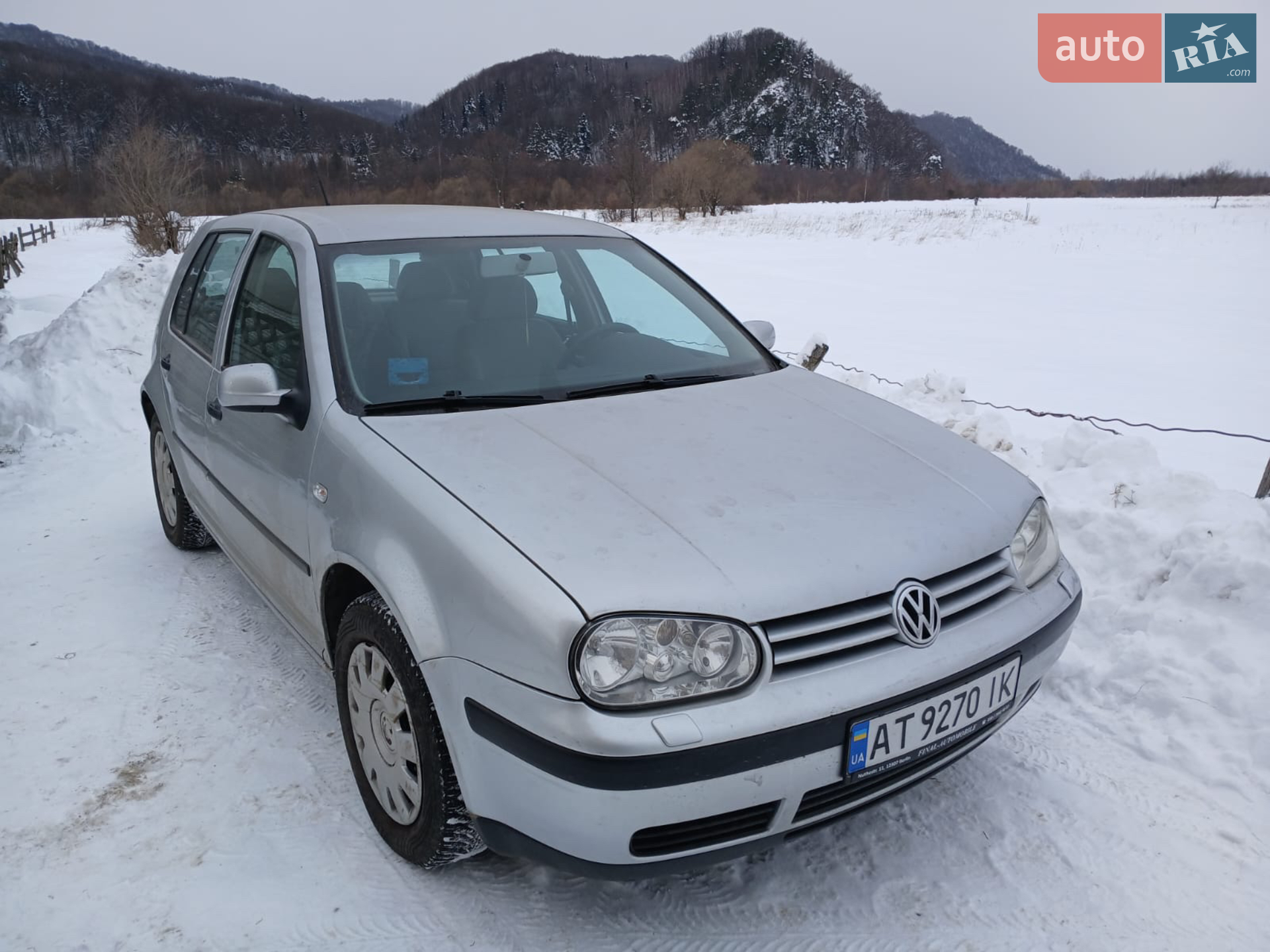 Volkswagen Golf 2003 VIN WVWZZZ1JZ3W585155 фото оголошення 2 з 11