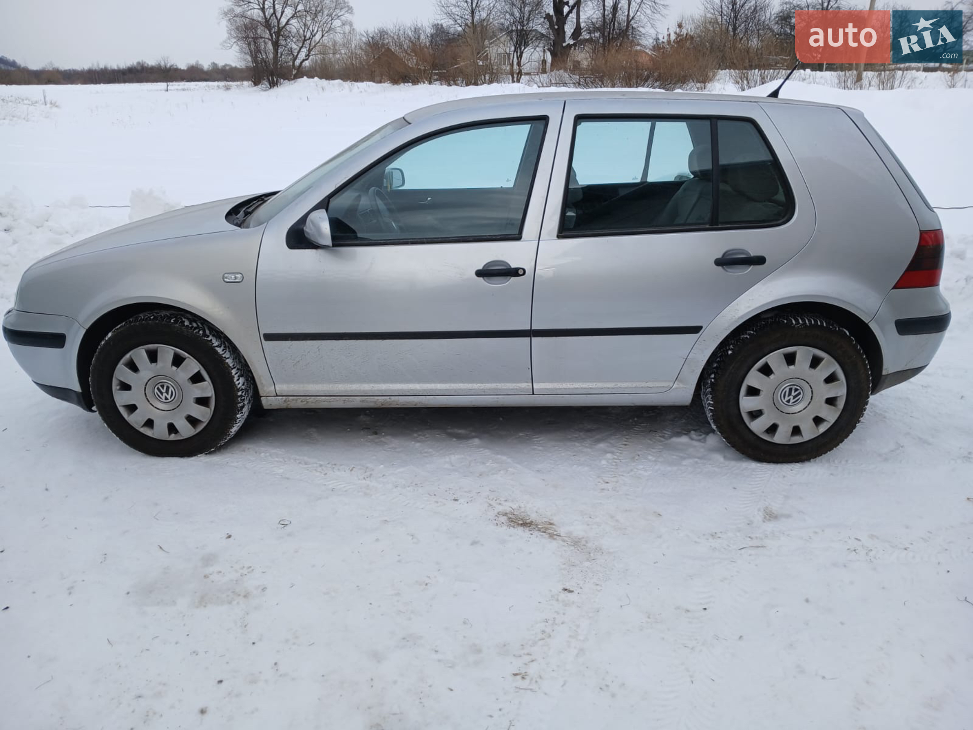 Volkswagen Golf 2003 VIN WVWZZZ1JZ3W585155 фото оголошення 4 з 11