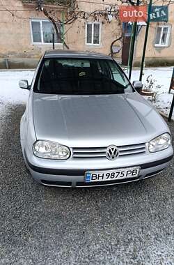 Хэтчбек Volkswagen Golf 2000 в Ивановке