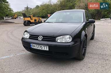 Хетчбек Volkswagen Golf 2003 в Одесі