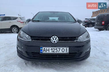 Хэтчбек Volkswagen Golf 2014 в Казатине