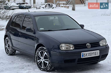 Хетчбек Volkswagen Golf 2001 в Козятині