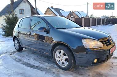 Хэтчбек Volkswagen Golf 2008 в Рудки
