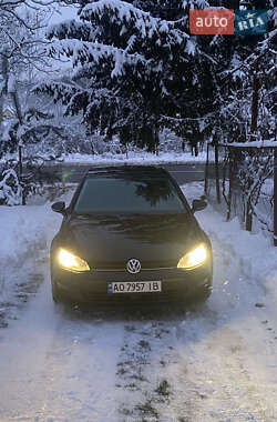Хетчбек Volkswagen Golf 2013 в Мукачевому