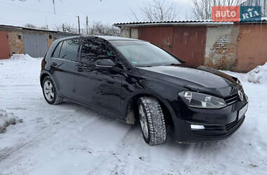 Хэтчбек Volkswagen Golf 2013 в Конотопе