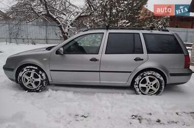 Универсал Volkswagen Golf 2003 в Дергачах