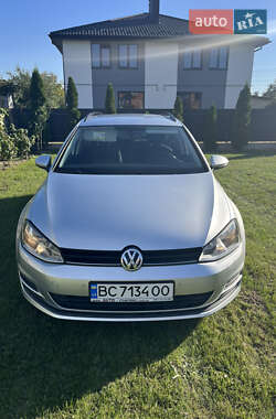 Хетчбек Volkswagen Golf 2016 в Львові