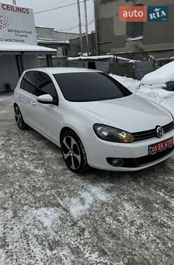 Хетчбек Volkswagen Golf 2009 в Луцьку