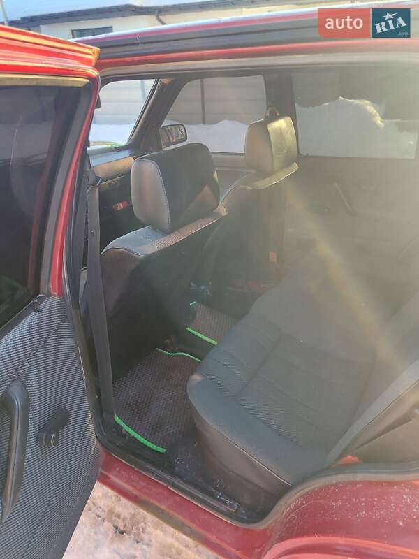 Хэтчбек Volkswagen Golf 1991 в Бердичеве