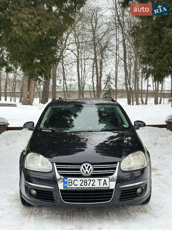 Универсал Volkswagen Golf 2007 в Самборе