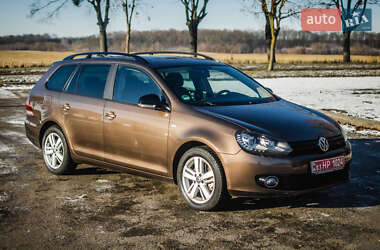 Универсал Volkswagen Golf 2013 в Луцке
