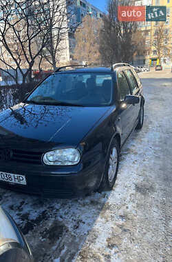 Универсал Volkswagen Golf 2000 в Каменском