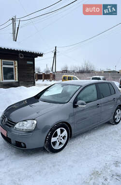 Хетчбек Volkswagen Golf 2008 в Старокостянтинові